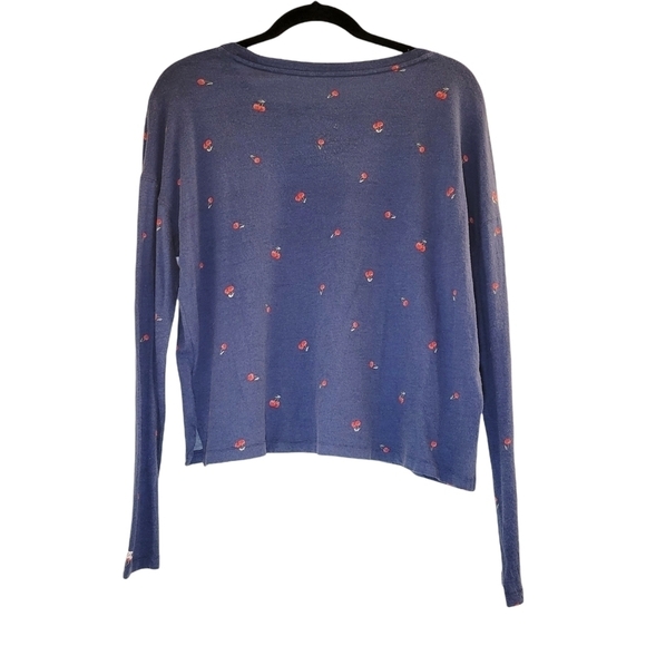 VS PINK Girlfriend Long Sleeved Cropped Tee - Picture 9 of 11